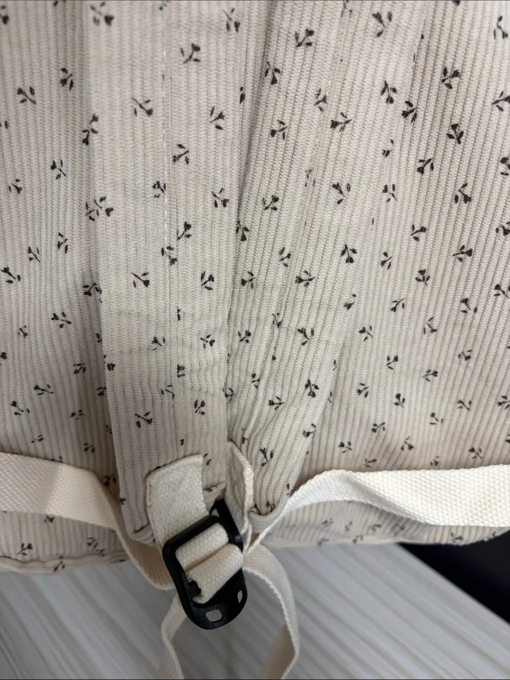 Cream Patterned Corduroy Backpack - Casual Everyday Bag!! NWOT!!!